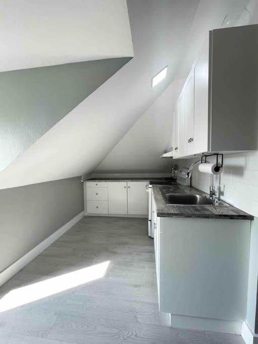 Unique Modern Luxury 2 Bedroom Apartment Rental Chapleau Dış mekan fotoğraf